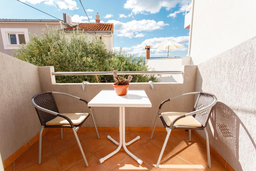 Filip Apartment Omiš Zimmer foto